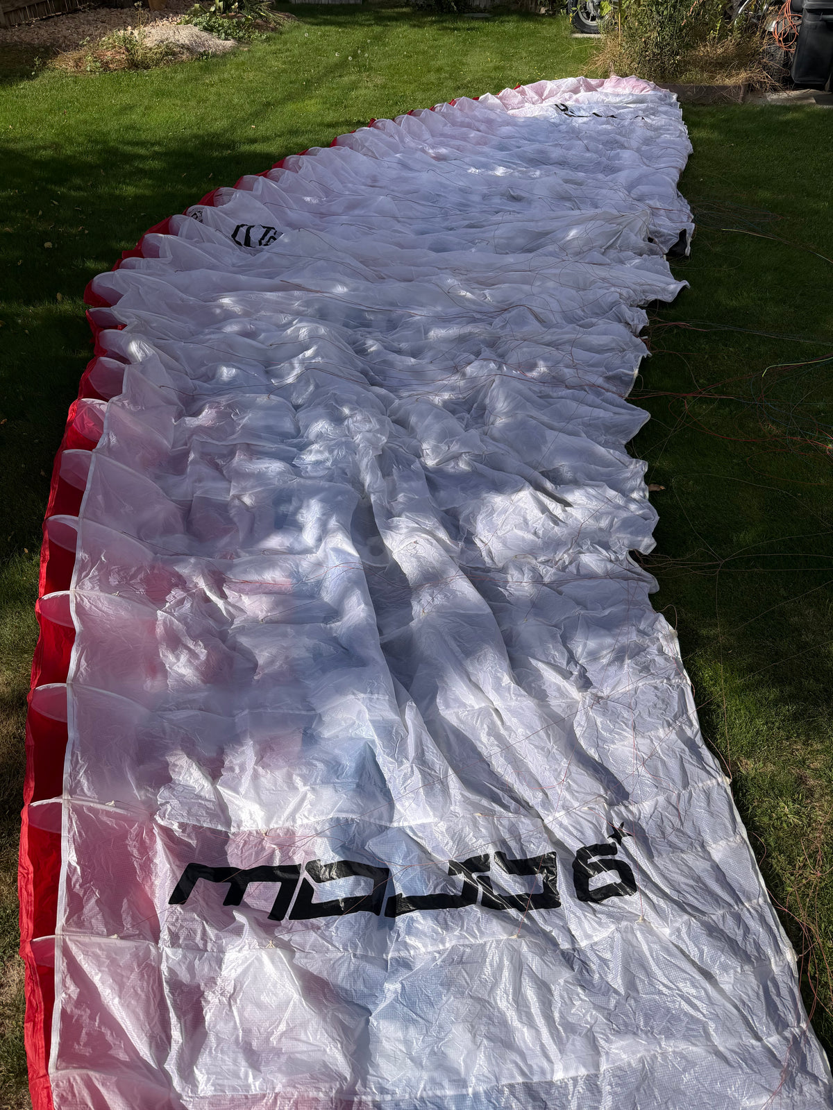 Ozone Mojo 6 and SupAir Altirando Paragliding Harness